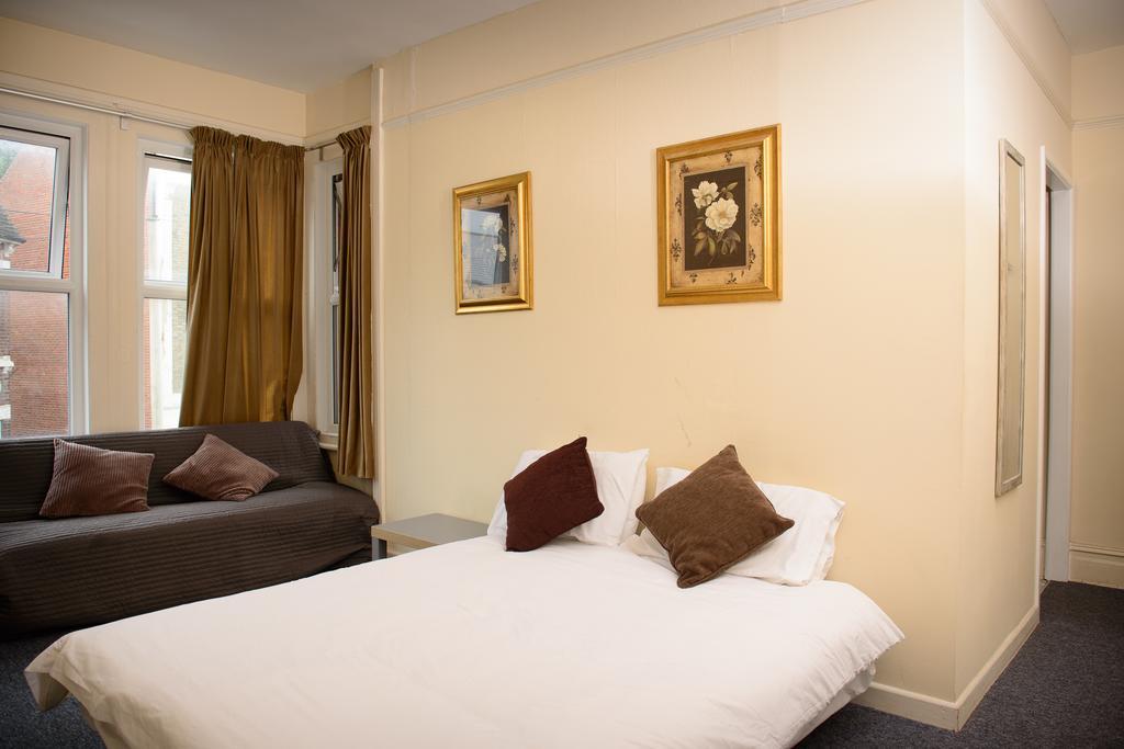 Polygon Villas Southampton Quarto foto